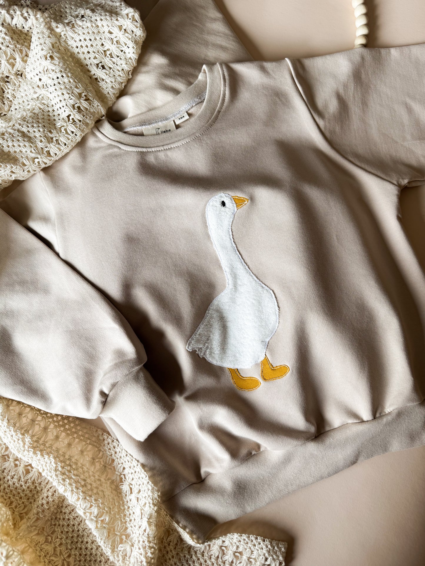 Sofortkauf Sweater mit Gans Applikation